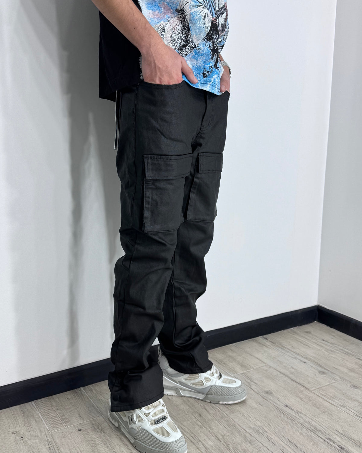Cargo Black Waxed